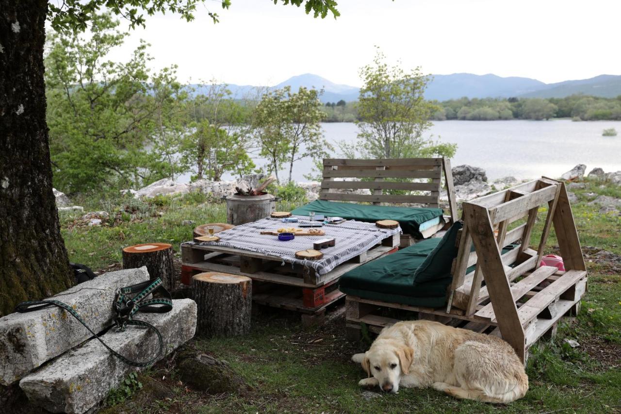 Lake House 'Vilin Konak' Nikšić エクステリア 写真